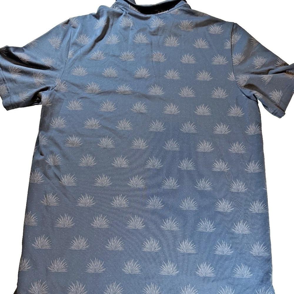 TravisMathew Polo Shirt Mens L Blue Agave Print Short Sleeve Performance EUC - Picture 4 of 9